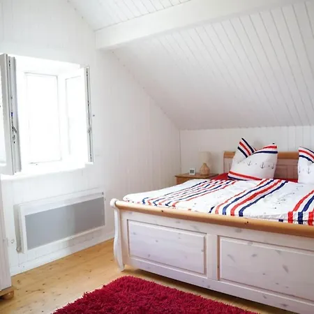 Haus Am Mit Privatstrand, Kamin Und Sauna